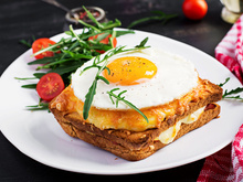 “C'est devenu mon plat du dimanche soir” : voici la recette simple et rapide du croque-madame validée par les lecteurs de 750g !