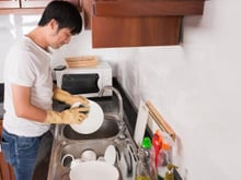 5 stratégies à adopter quand on déteste faire la vaisselle