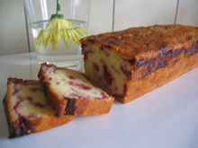 Mon cake aux framboises et à la menthe