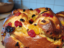 Brioche aux fruits secs