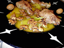 Sauté de lapin à l'ail et aux noix