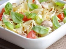 Salade de pâtes papillons au St Môret