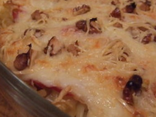 Gratin de pâtes au jambon sec et noix