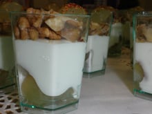 Bavarois de roquefort au raisin et noix