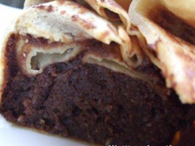 Moelleux au chocolat sur lit d'amandes