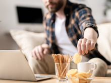Pourquoi dit-on qu'il ne faut pas grignoter entre les repas ?