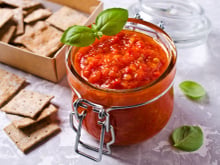 Comment faire une sauce tomate maison quand c’est pas la saison des tomates ?