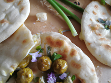 Pita huile d'olive, parmesan et ciboulette