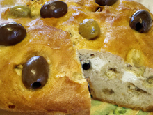 Cake aux olives et à la féta