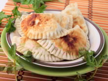 10 recettes de chaussons pour faire le tour du monde en toute gourmandise