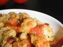 Crumble de tomates aux herbes