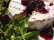 Camembert au vin blanc