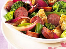 Poêlée de légumes et saucisses de Toulouse