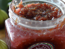 Confiture de fraises et de figues