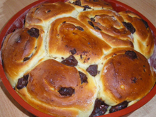 Brioche extra moelleuse au lait de coco et aux pépites