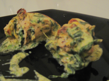 Rouleaux gratinés poulet épinards à la bière.