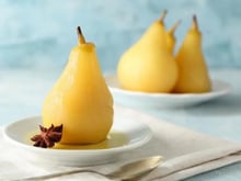 Pour un dessert facile, rapide et sain, vous n’auriez pas pensé à préparer vos poires ainsi !