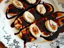 Bananes flambées au rhum sauce choco-coco