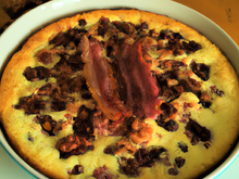 Clafoutis aux lardons,roquefort et noix