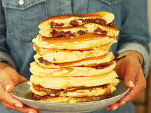 Pancakes farcis à la crème pâtissière