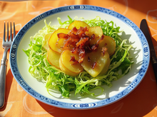 Salade vosgienne à la crème fraîche