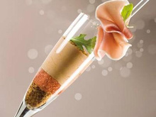 Trifle de foie gras aux figues et jambon cru des Compagnons du Goût