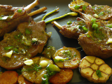 Epigrammes et côtelettes d'agneau sautées