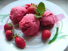 Glace à la fraise maison