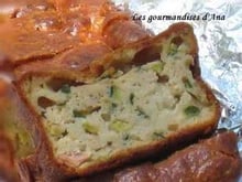 Cake aux courgettes, chèvre, ricotta et saumon fumé