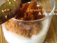 Pesto de tomates façon tiramisu et torsades de thé vert et thym frais