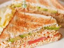 Club sandwich au Râpé de la Mer Coraya