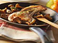 Côte de porc poêlée et ses champignons