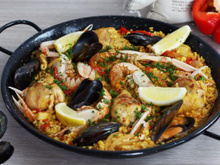 “J'ai toujours voulu tester mais j'avais trop peur de la rater, merci !” : avec notre recette de paëlla notée 4.8/5 et nos astuces, vous allez vous régaler !