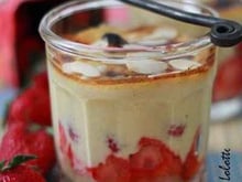 Fruits rouges en sabayon de rhubarbe et pamplemousse