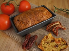 Cake moelleux aux 2 tomates