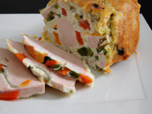 Cake au poulet, jambon et poivron