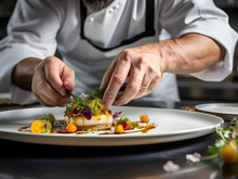 “550 recettes” : le chef en charge des menus des athlètes de JO de Paris 2024 se confie sur le défi qui l’attend