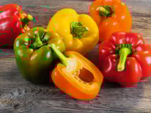 Poivron rouge, jaune ou vert, lequel est le meilleur ? Une diététicienne donne la réponse