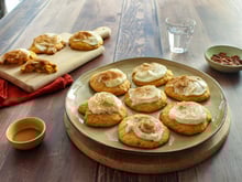 Ces cookies façon carrot cake vont vous surprendre autant par leur goût que par leur moelleux