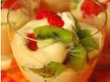 Verrine tropicale de fruits frais