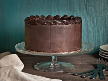 Pourquoi vous allez vouloir refaire le gâteau au chocolat préféré de la reine Elizabeth