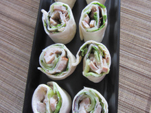 Bouchées roulées au poulet grillé façon thaï