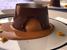 Mousse au chocolat praliné