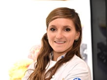 “Vos pitchouns vont adorer, j’en suis sûre !” : Noémie Honiat dévoile sa recette de ballotine de volaille pour régaler petits et grands !