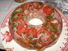 Gâteau d'œufs en gelée au jambon