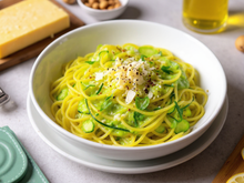 Spaghetti à la crème de Courgette au Parmesan et aux Noisettes