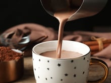 Chocolat chaud : voici la recette pour obtenir un résultat bien mousseux sans machine