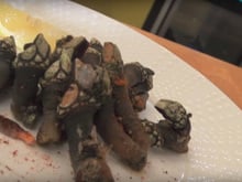 Pouces-pieds au court-bouillon