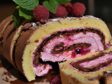 Gâteau roulé à la mûre