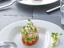 Tartare de St Jacques à l'effilochée d'endives
